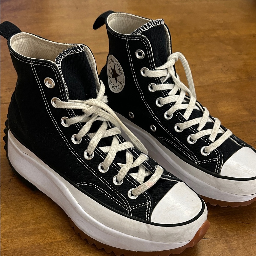 Converse Run Star Hike High Top Sneakers, Mens 7, Womens 8.5